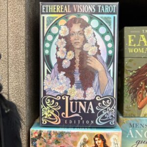 Tarot Luna. Ethereal Visions.